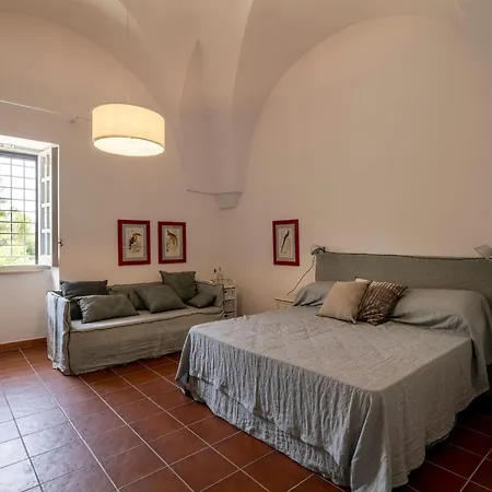 Desio Villa *
