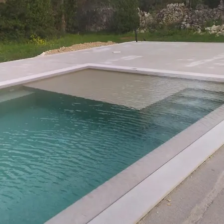 Desio Villa *
